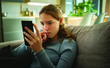 How to Escape the Pull of Social Media for Parents and Kids